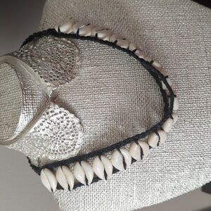 Cowrie Women's Necklace